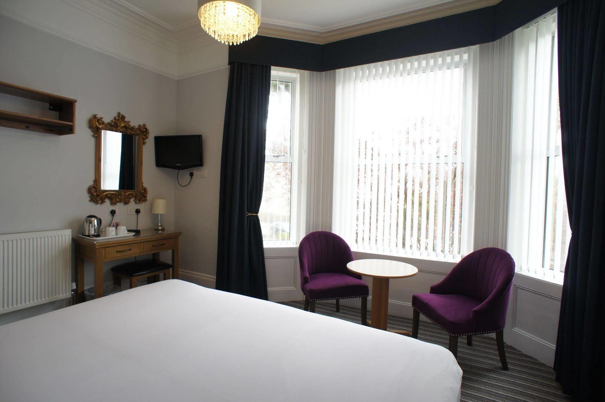Applewood Hotel Борнмут Экстерьер фото
